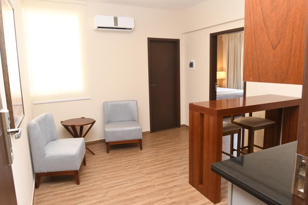 Taos Apart Hotel Санта-Крус-де-ла-Сьєрра Екстер'єр фото