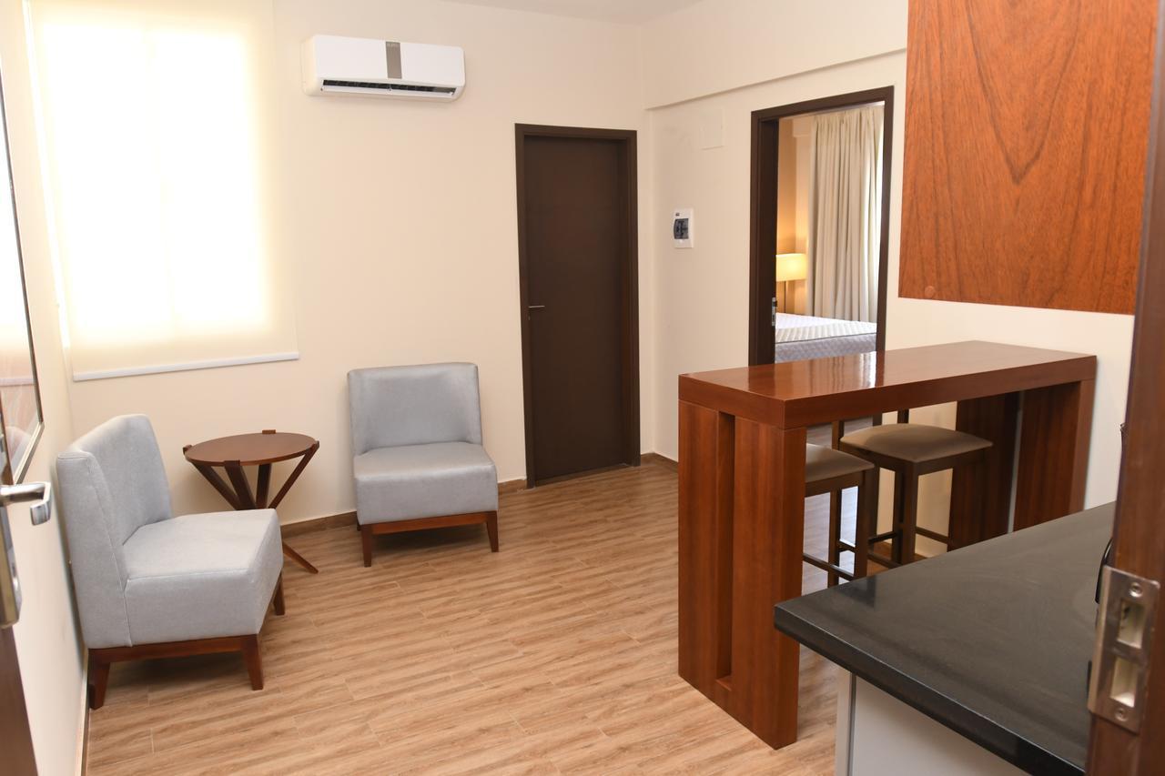 Taos Apart Hotel Санта-Крус-де-ла-Сьєрра Екстер'єр фото